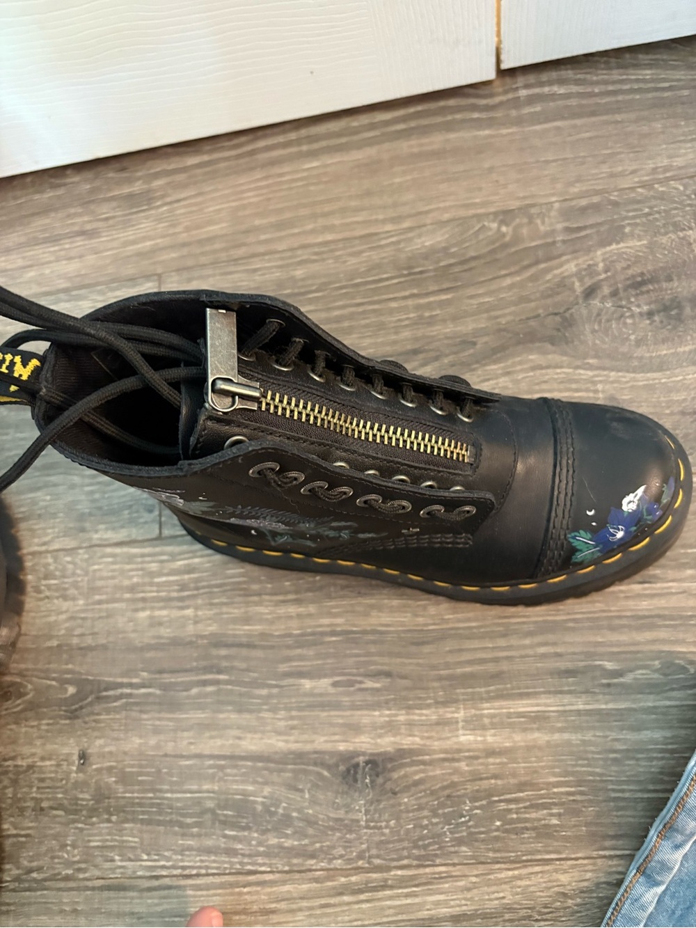 Limited Edition Blue Flower Platform Dr. Martens size 8 - Picture 2 of 8